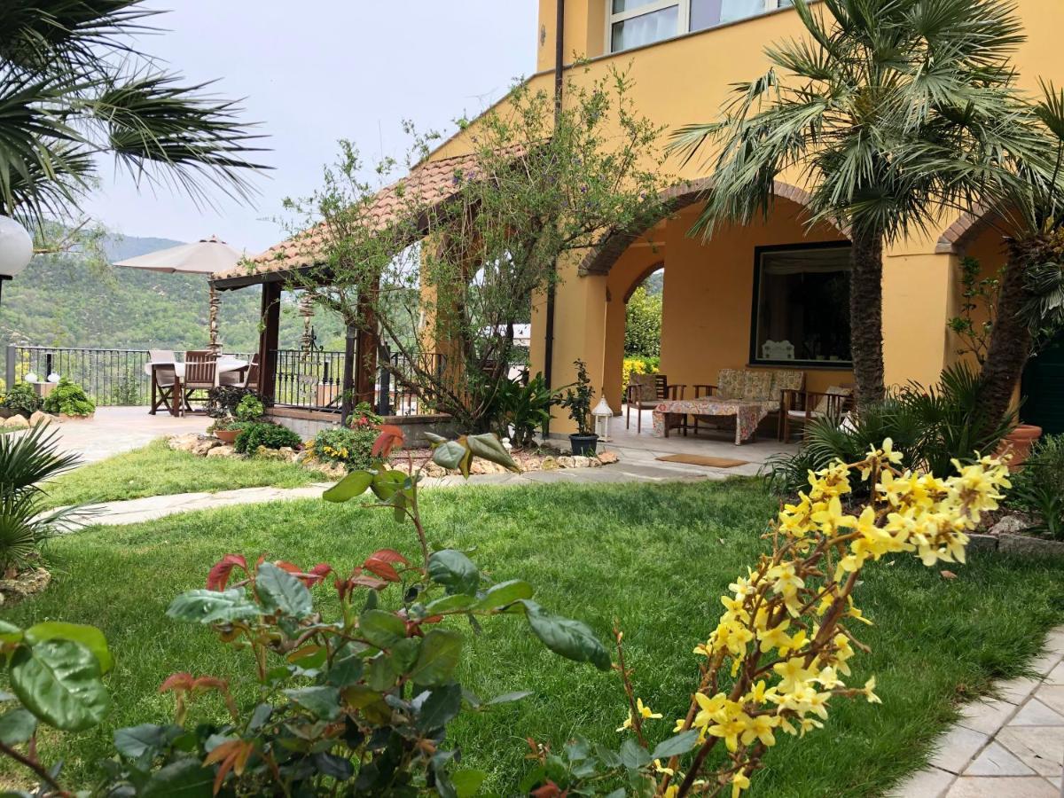 L'Acacia B&B Pietra Ligure Kültér fotó