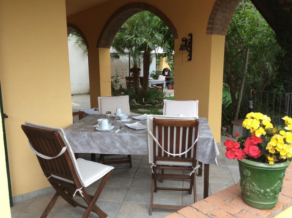 L'Acacia B&B Pietra Ligure Kültér fotó